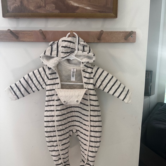 Striped Kids One Piece bunting 6 months winter - Picture 1 of 3